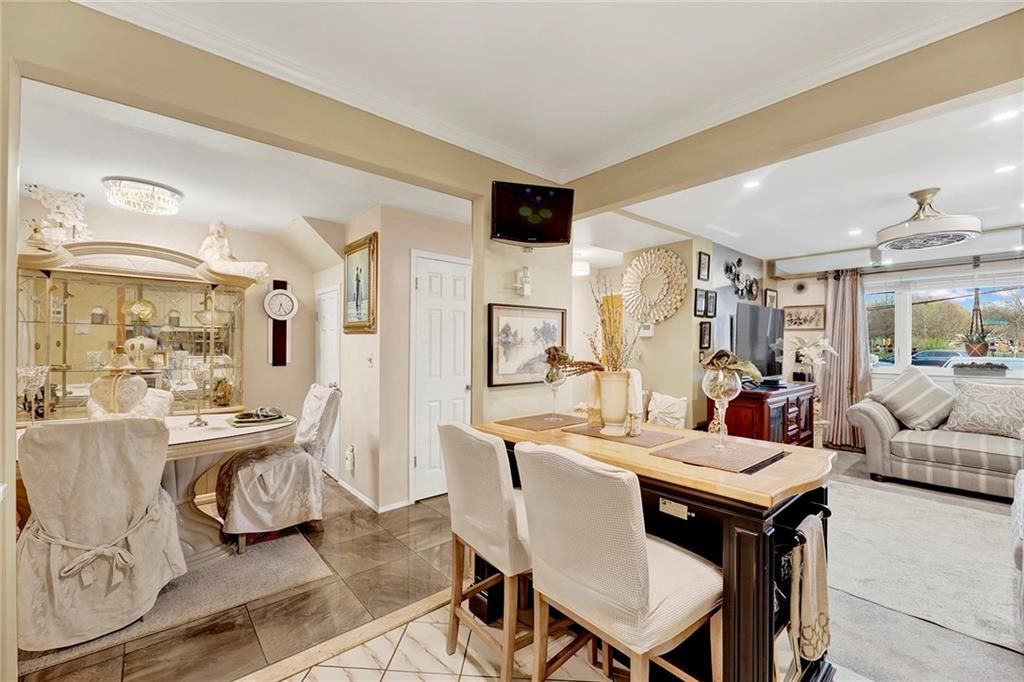 Photo of 7941 Seaview Avenue #E1, Brooklyn, NY 11236 (MLS # 500511)