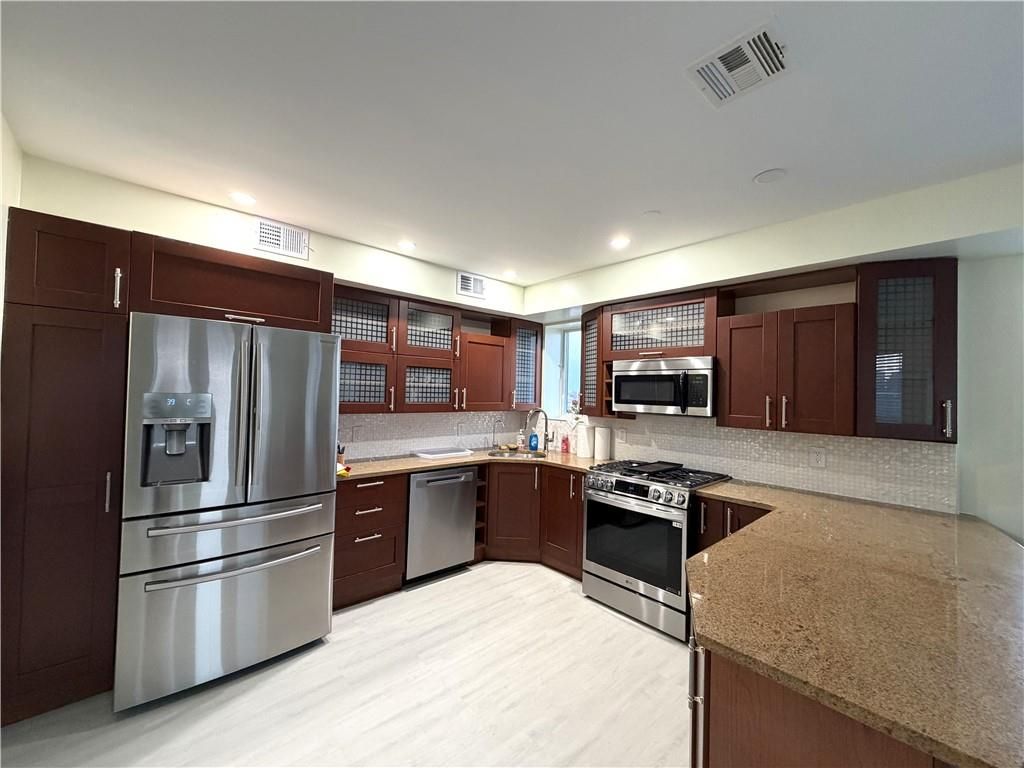 Photo of 63 Brighton 2nd Place #4B, Brooklyn, NY 11235 (MLS # 500065)