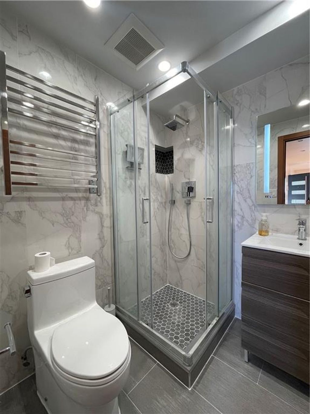 Photo of 63 Brighton 2nd Place #4B, Brooklyn, NY 11235 (MLS # 500065)