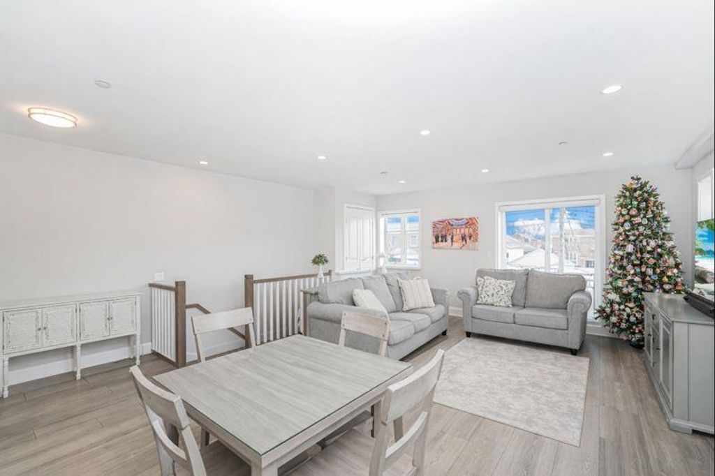 Photo of 210 Bay 7th Street #3D, Brooklyn, NY 11228 (MLS # 498039)