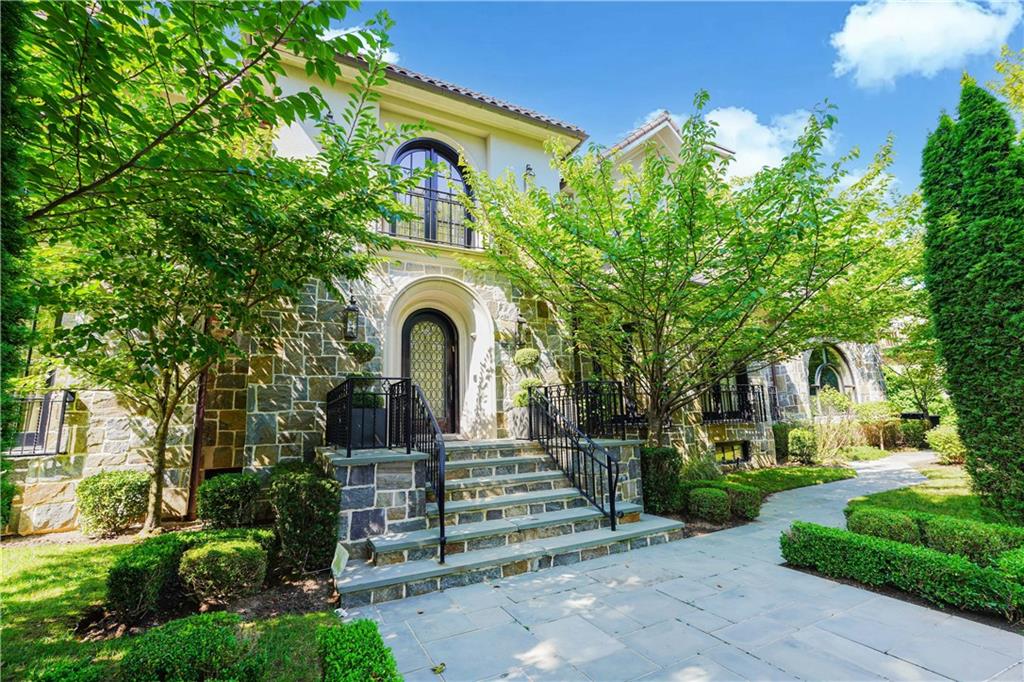 86 Gaylord Drive, Brooklyn, New York image 4