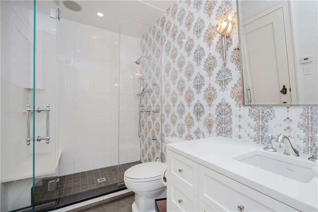 86 Gaylord Drive, Brooklyn, New York image 34