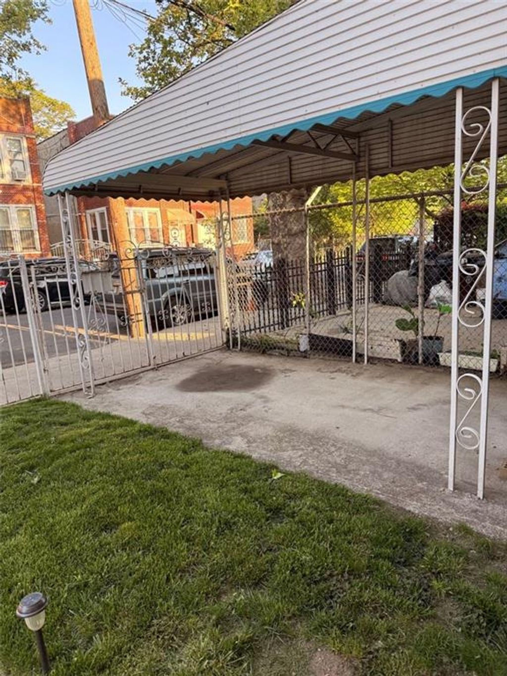 Photo of 469 Van Siclen Avenue, Brooklyn, NY 11207 (MLS # 501570)
