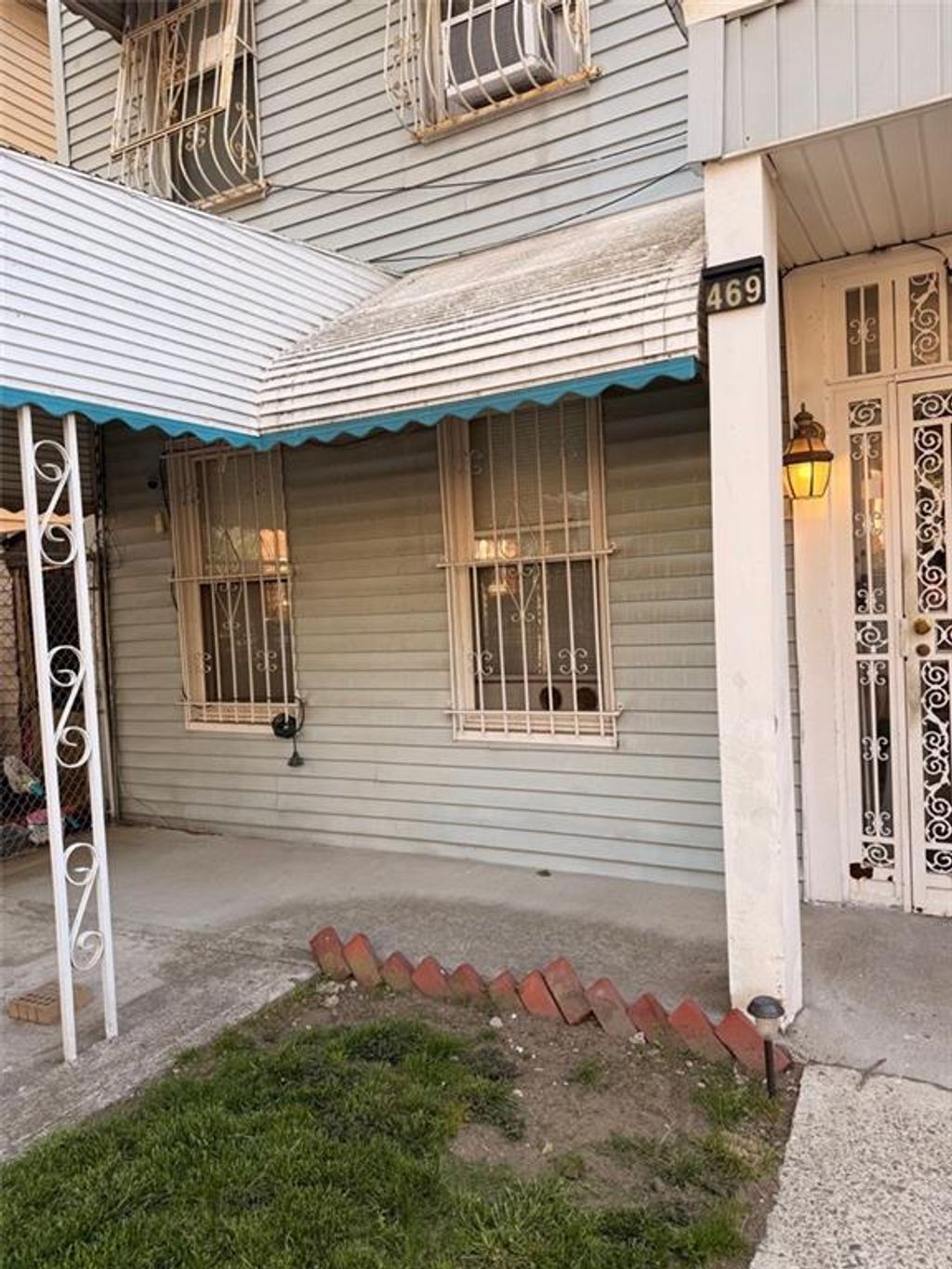 Photo of 469 Van Siclen Avenue, Brooklyn, NY 11207 (MLS # 501570)
