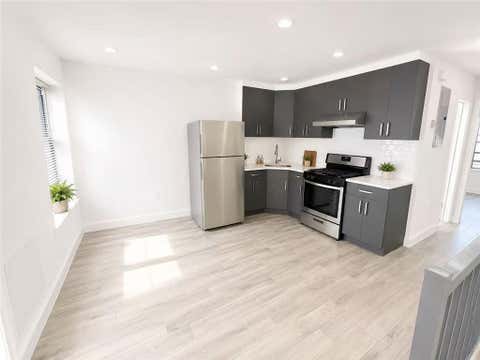 Multifamily For Rent - 184 Battery Avenue #2<br/> Kings County, Brooklyn, NY 11209