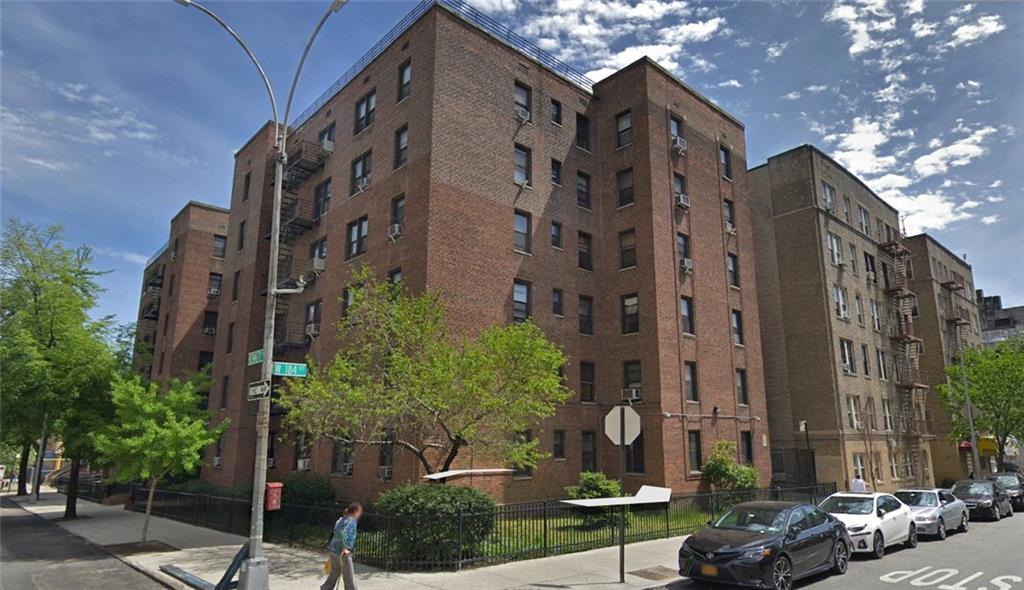 69 Bennett Avenue #301, New York, New York image 12