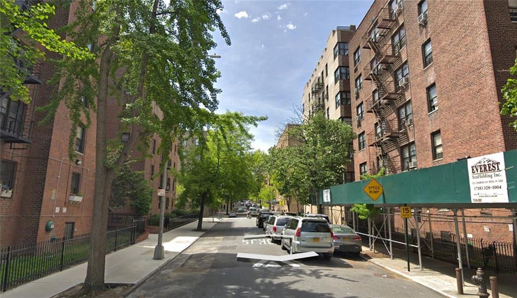69 Bennett Avenue #301, New York, New York image 11