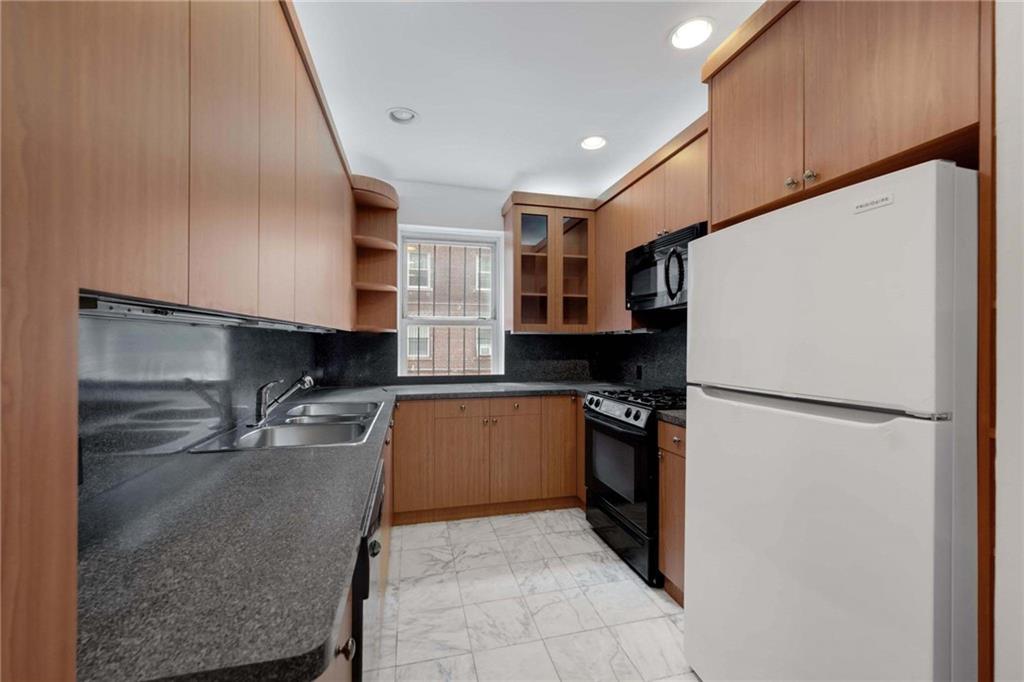 920 17th Street #122, Brooklyn, New York image 12