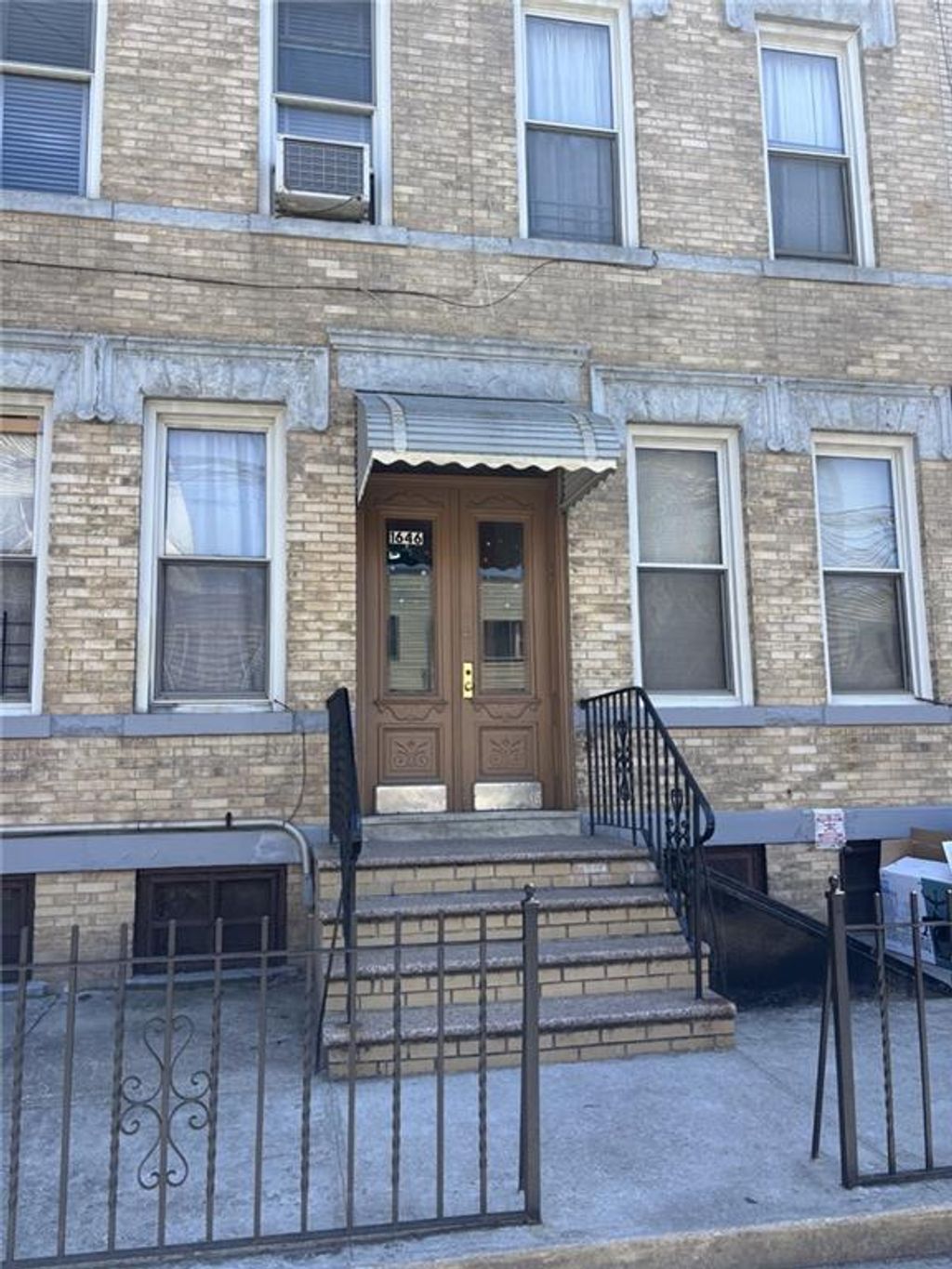 Photo of 1646 Dekalb Avenue, Brooklyn, NY 11237 (MLS # 500373)