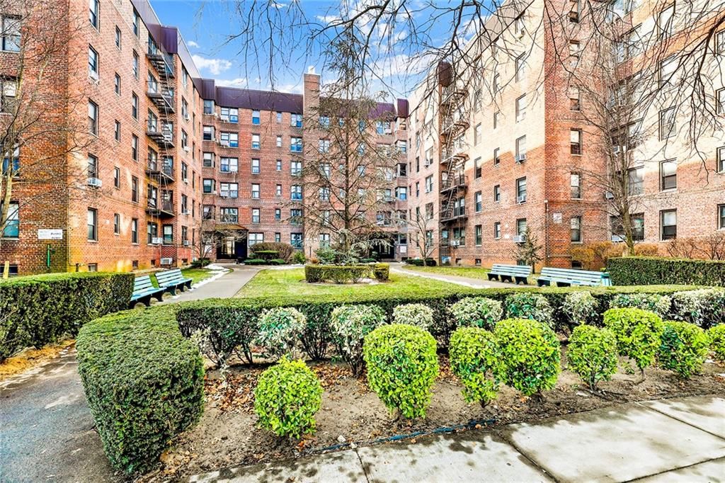 Photo of 2260 Burnett Street #3E, Brooklyn, NY 11229 (MLS # 498182)