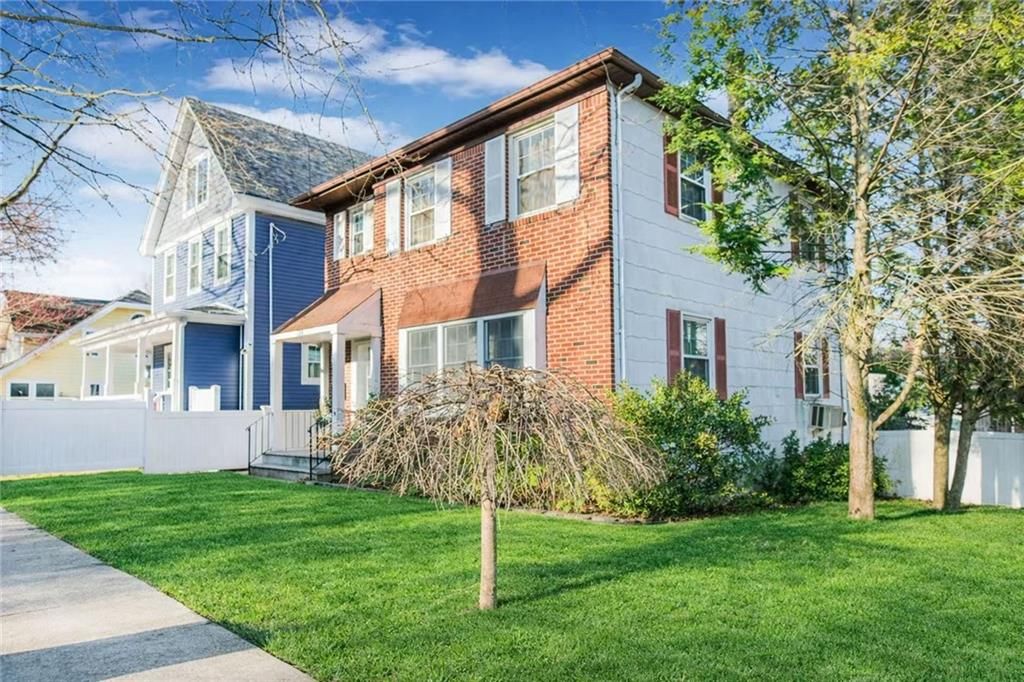 Photo of 268 Neal Dow Avenue, Staten Island, NY 10314 (MLS # 499894)