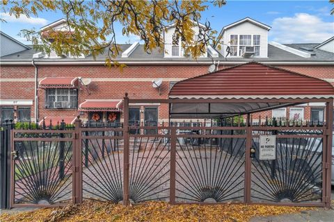 Multifamily For Sale - 221 Macdougal Street<br/> Brooklyn, NY 11233