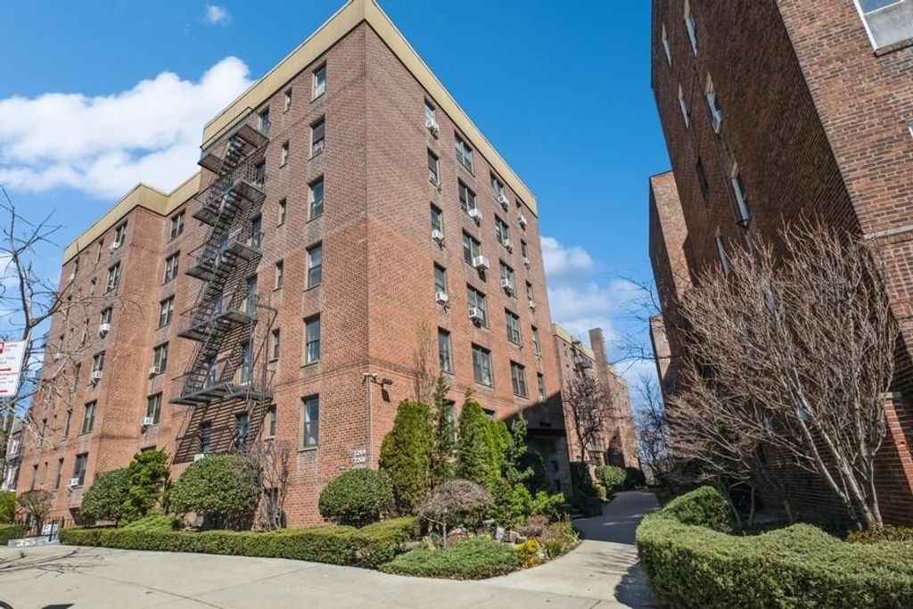 Photo of 7259 Shore Road #6L, Brooklyn, NY 11209 (MLS # 498963)