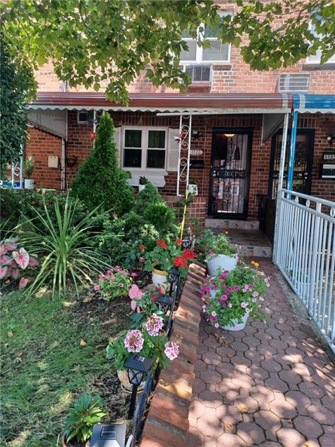 Homes For Sale - 1123 82nd Street<br/> Brooklyn, NY 11236