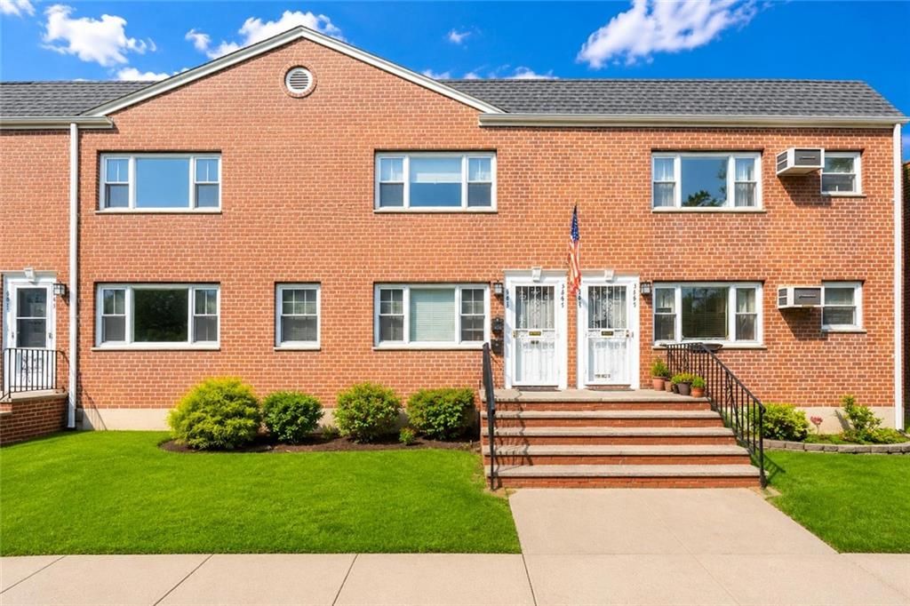 Photo of 365 Bay 8th Street #1B, Brooklyn, NY 11228 (MLS # 501292)