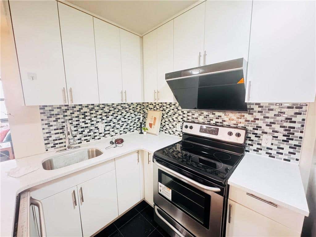 Photo of 1587 19th Street #2F, Brooklyn, NY 11230 (MLS # 503755)