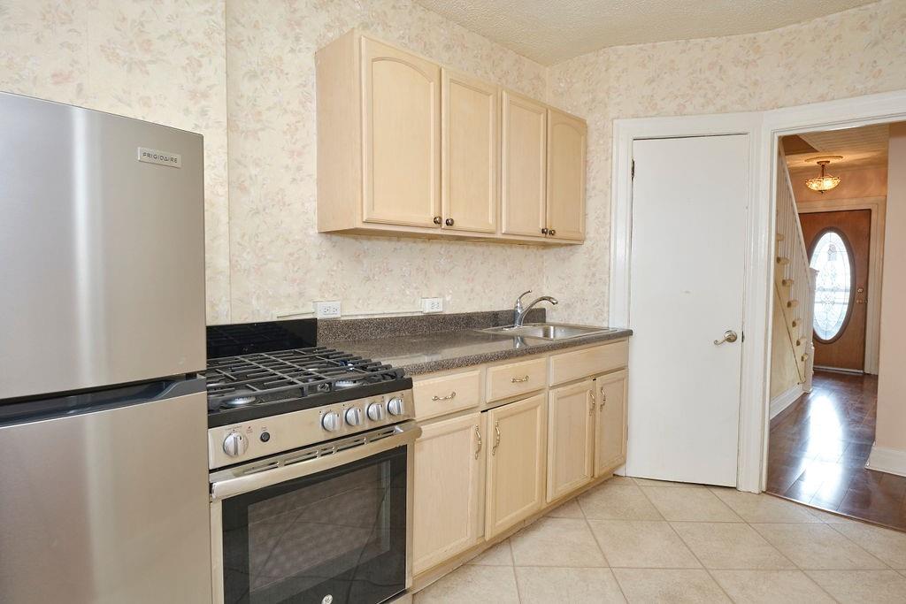 1645 72nd Street, Brooklyn, New York image 15
