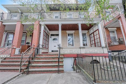 Multifamily For Sale - 946 Bay Ridge Avenue<br/> Brooklyn, NY 11219