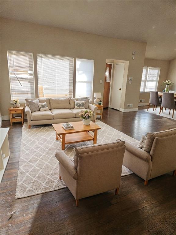 225 Mayfair Drive, Brooklyn, New York image 2