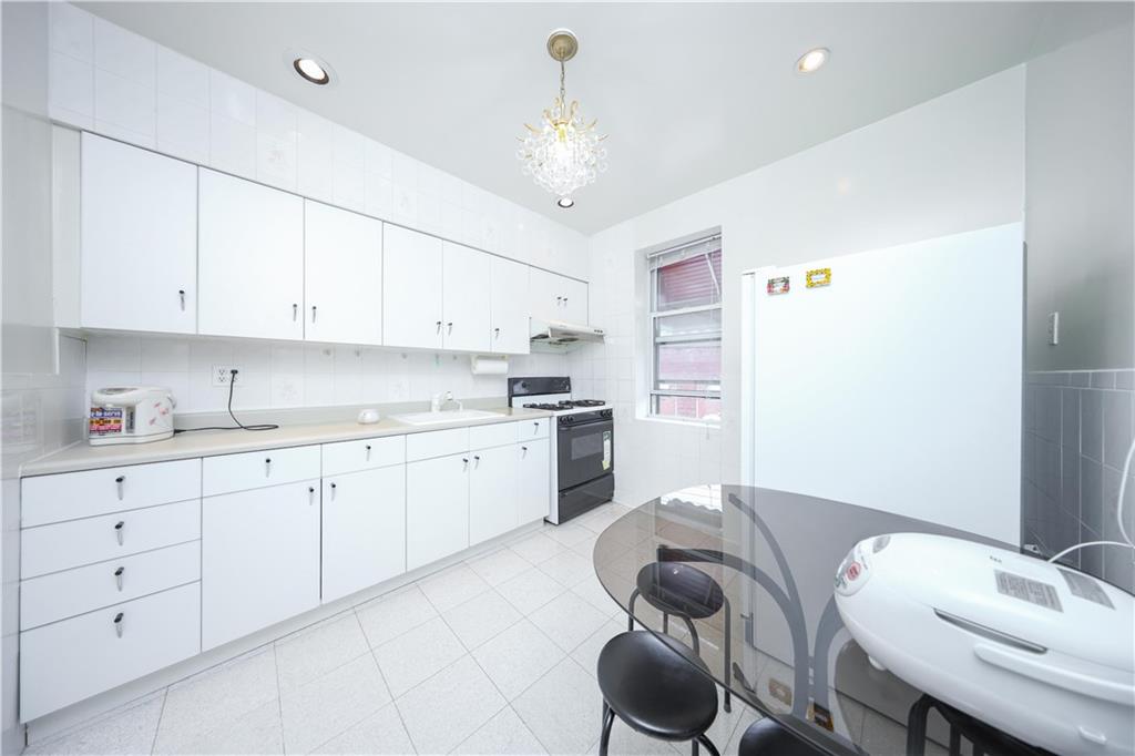 2459 Bath Avenue, Brooklyn, New York image 5