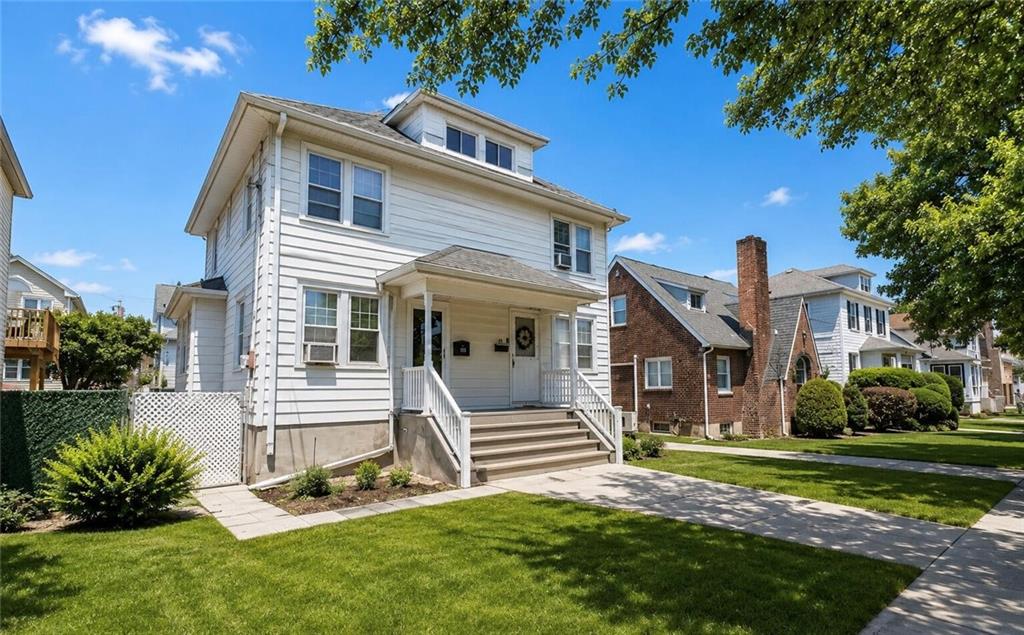 Photo of 173 Alter Avenue, Staten Island, NY 10304 (MLS # 505605)