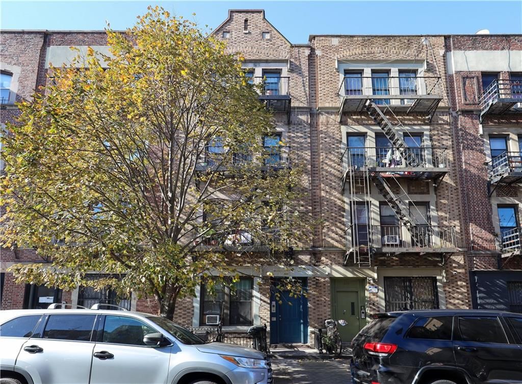 Photo of 622 Marlborough Road, Brooklyn, NY 11226 (MLS # 487406)