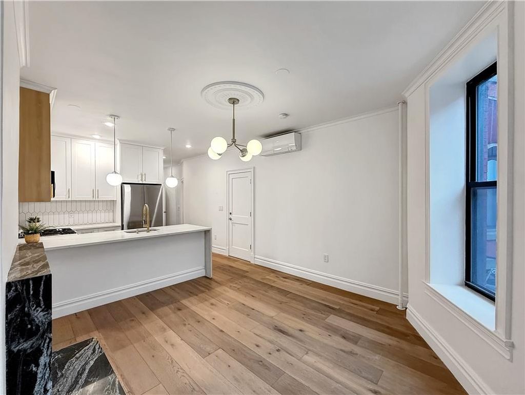 Photo of 249 11th Street #1, Brooklyn, NY 11215 (MLS # 500989)