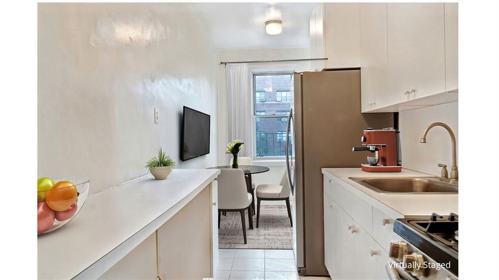 Photo of 1801 Avenue N #4G, Brooklyn, NY 11230 (MLS # 497096)
