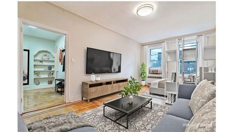 Apartment For Sale - 1801 Avenue N #4G<br/> Kings County, Brooklyn, NY 11230