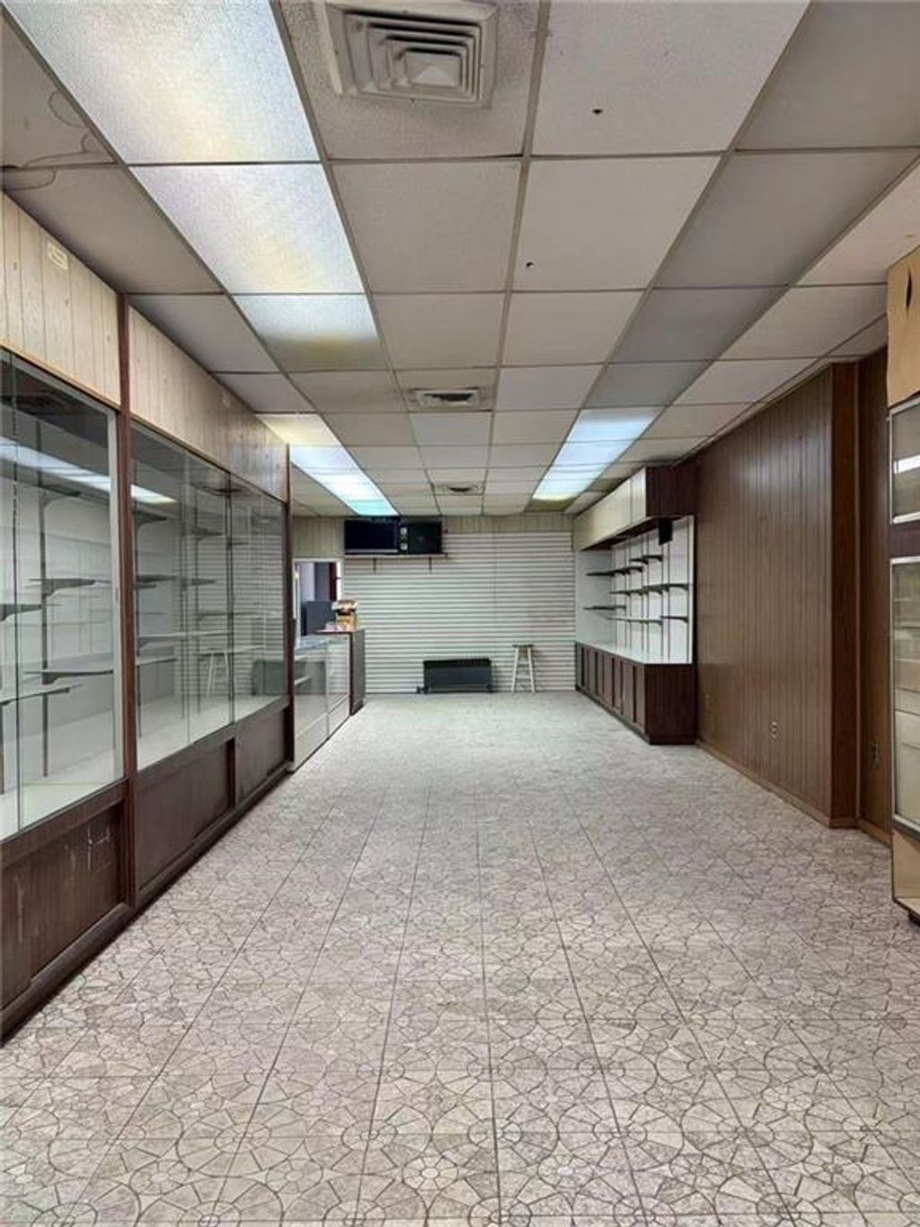 Photo of 7113 18th Avenue, Brooklyn, NY 11204 (MLS # 500007)