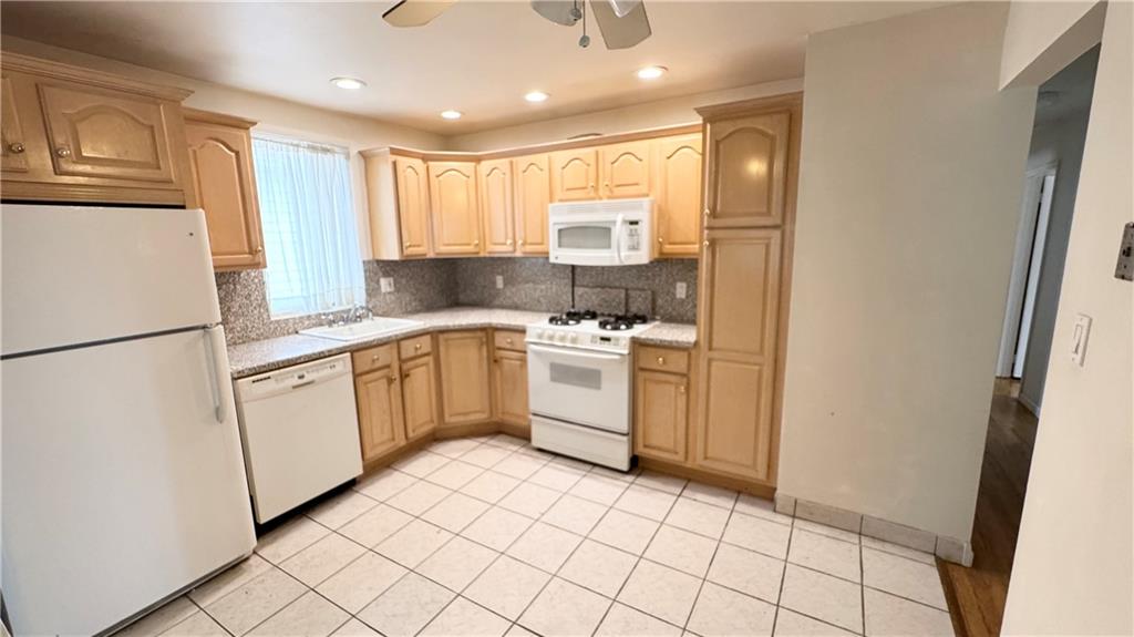 Photo of 155 Woodbine Avenue, Staten Island, NY 10314 (MLS # 504763)