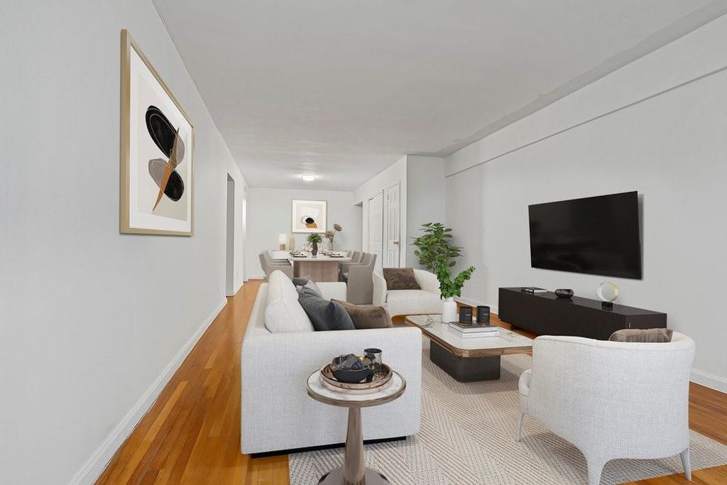 Photo of 310 Lenox Road #3T, Brooklyn, NY 11226 (MLS # 495976)