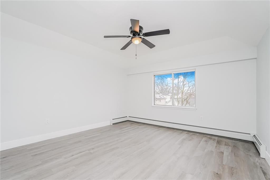 Photo of 36 Journeay Street, Staten Island, NY 10303 (MLS # 499933)