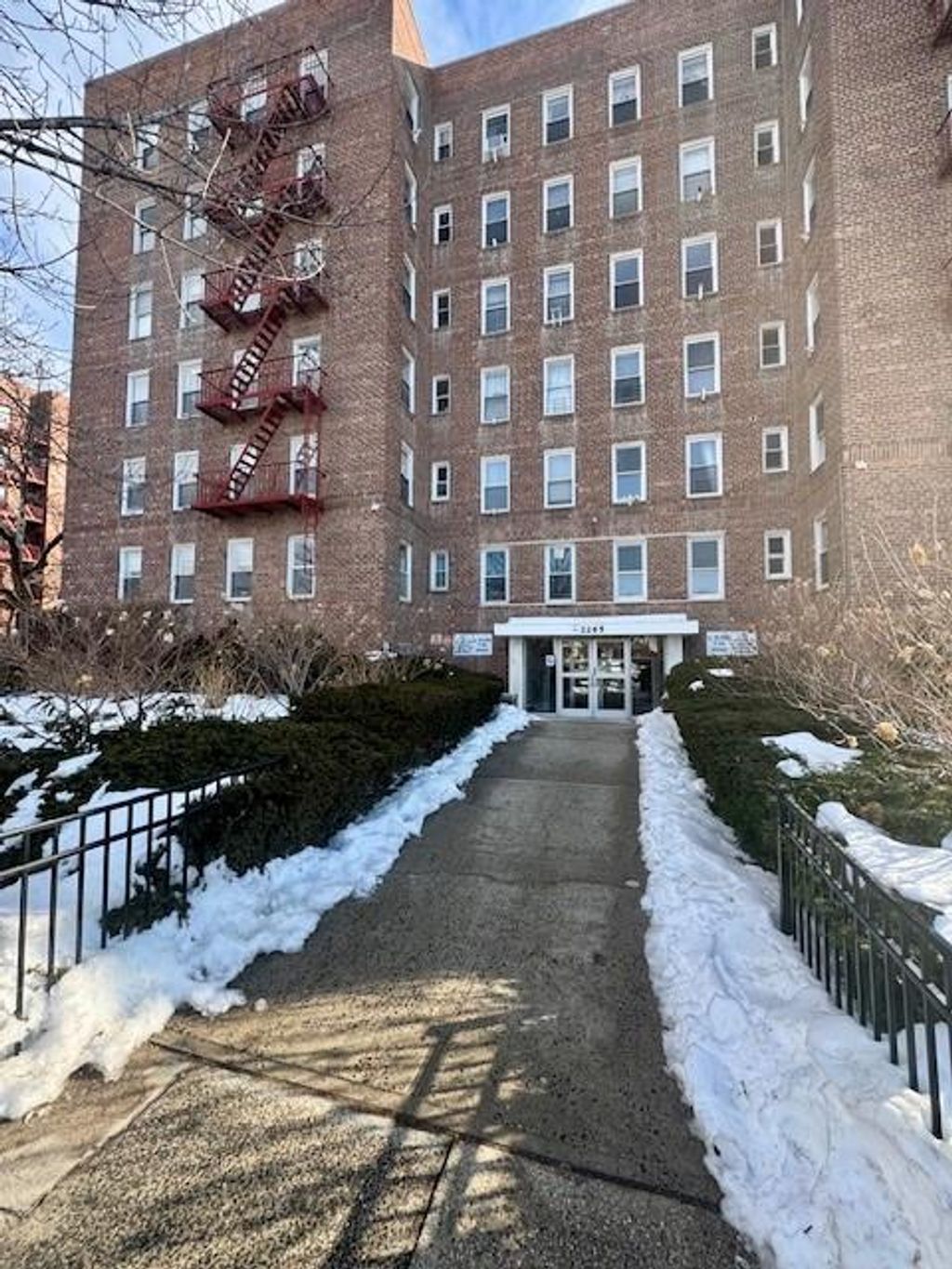 Photo of 2265 Ocean Parkway #6N, Brooklyn, NY 11223 (MLS # 498923)