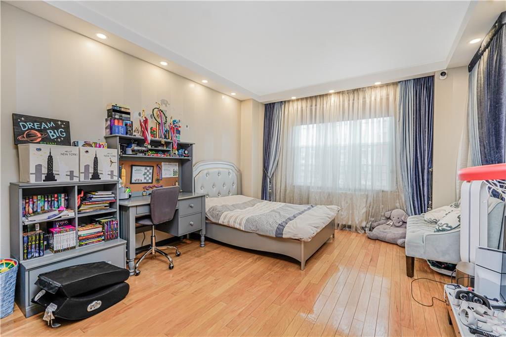 45 Oceana Drive #4B, Brooklyn, New York image 10