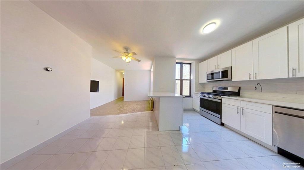 1025 45th Street #4G, Brooklyn, New York image 2