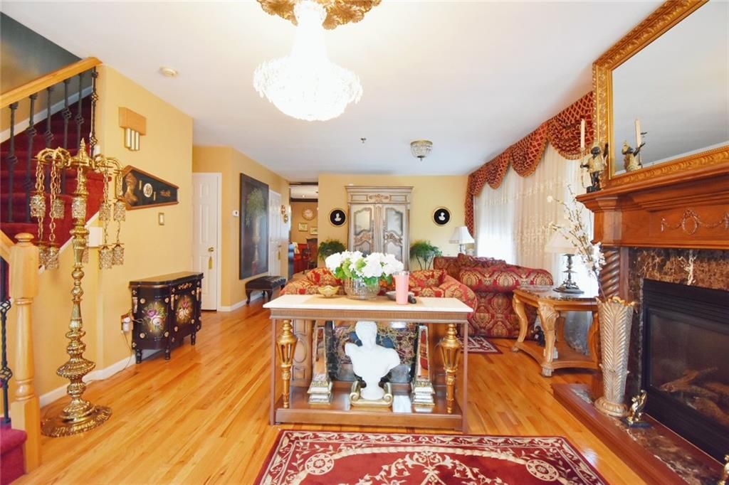 Photo of 64 Van Name Avenue, Staten Island, NY 10303 (MLS # 498584)