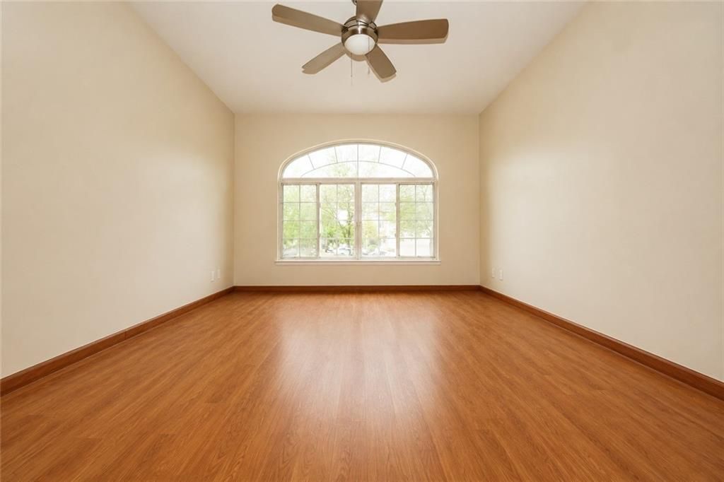 Photo of 99 Freedom Avenue, Staten Island, NY 10314 (MLS # 501113)