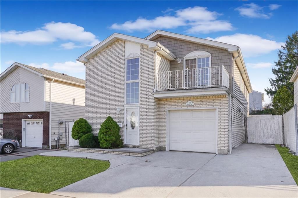 Photo of 148 Memphis Avenue, Staten Island, NY 10312 (MLS # 499200)