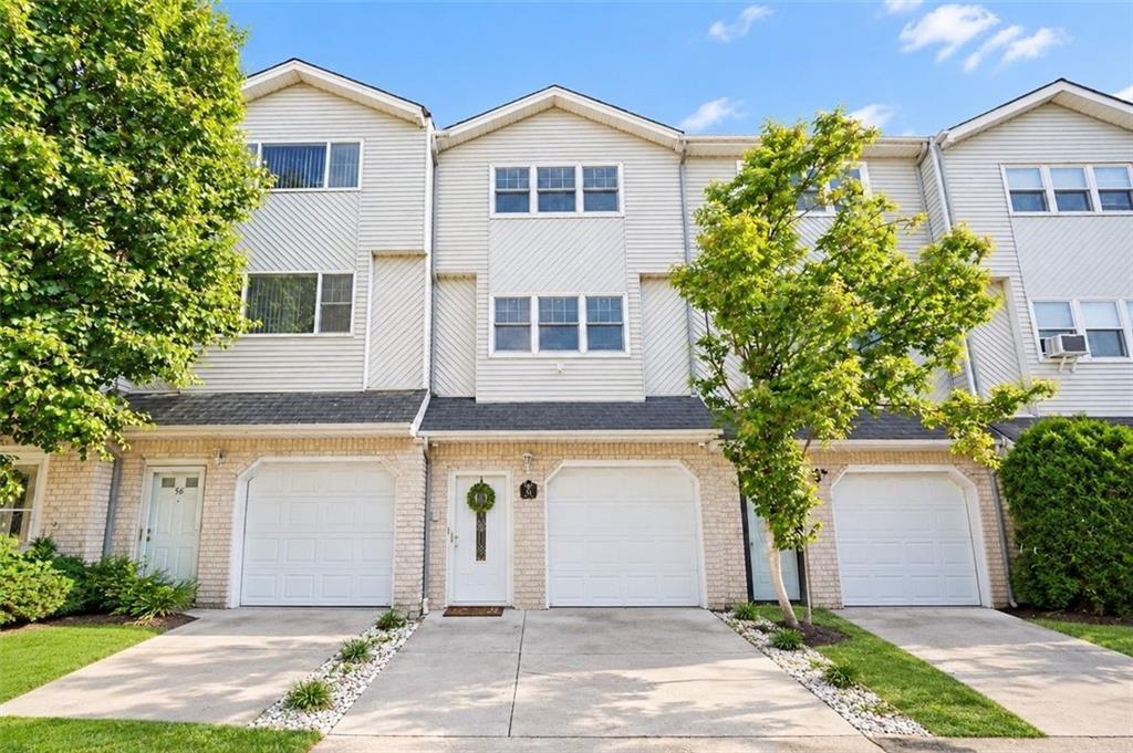 Photo of 54 Stern Court, Staten Island, NY 10308 (MLS # 504215)