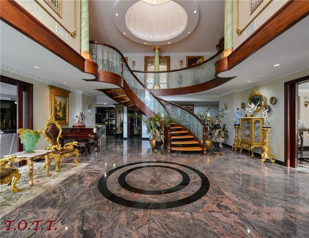 Photo of 2759 Whitman Drive, Brooklyn, NY 11234 (MLS # 478325)