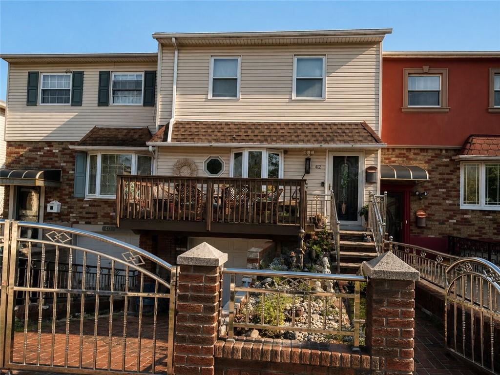 Photo of 42 Birch Road, Staten Island, NY 10303 (MLS # 504294)