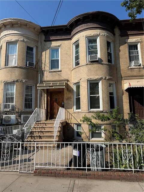 Multifamily For Sale - 1263 Bay Ridge Parkway<br/> Kings County, Brooklyn, NY 11218