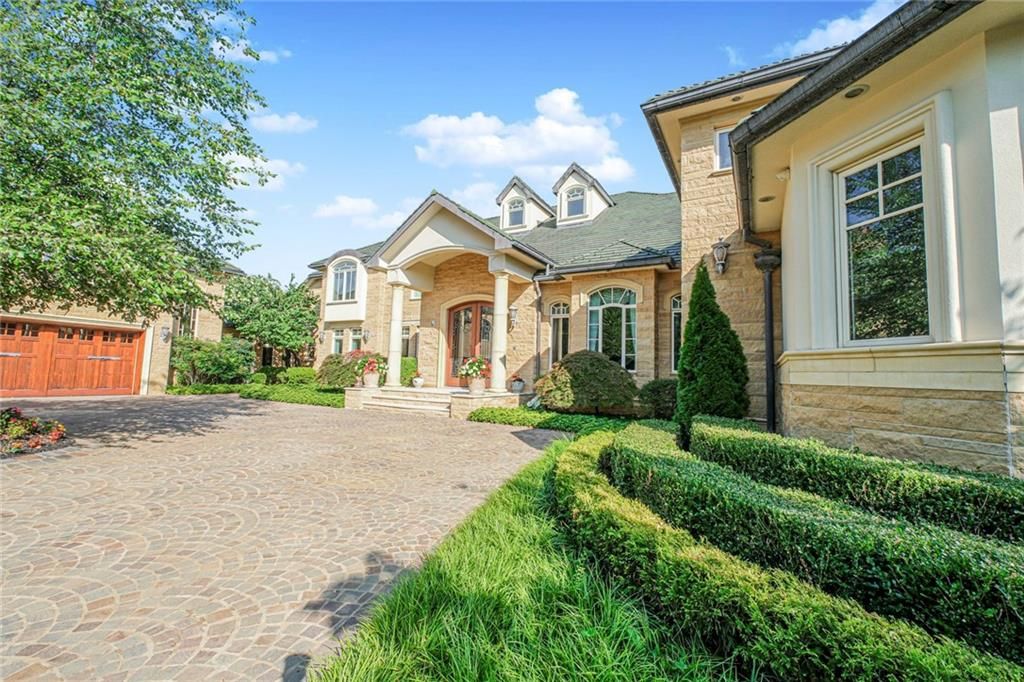 Photo of 50 Wakefield Road, Staten Island, NY 10312 (MLS # 498397)