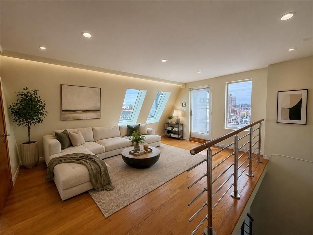 Photo of 63 Brighton 2nd Place #4B, Brooklyn, NY 11235 (MLS # 501088)