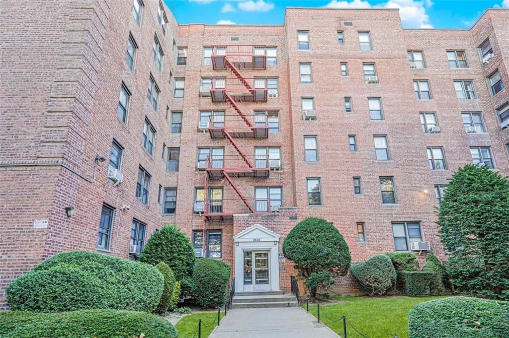 Photo of 2675 7th Street #4B, Brooklyn, NY 11235 (MLS # 496592)