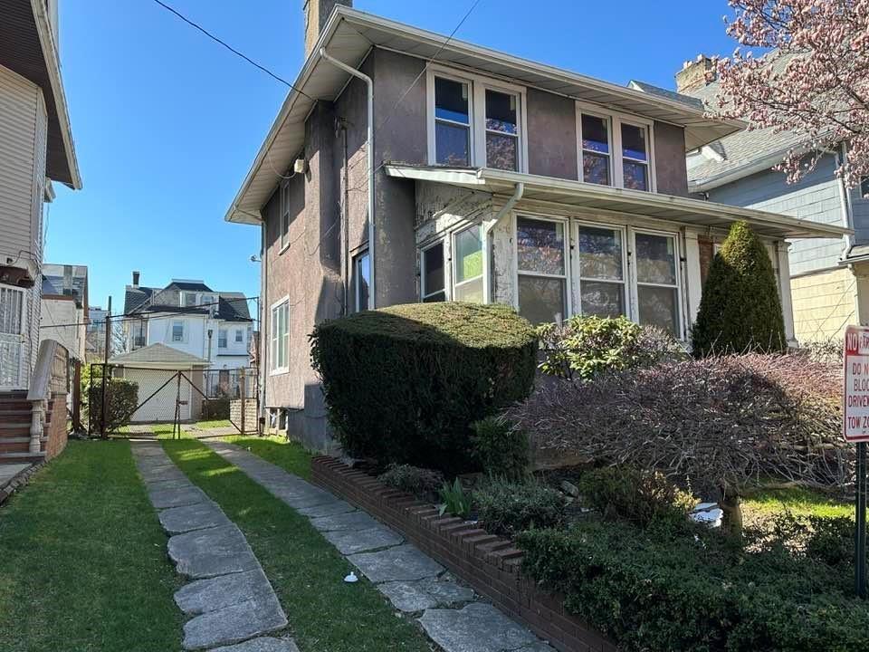 774 35th Street, Brooklyn, New York image 1
