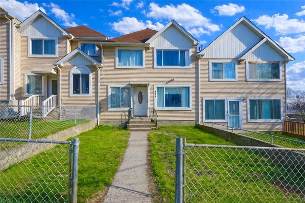 Photo of 163 Boyd Street, Staten Island, NY 10304 (MLS # 500388)