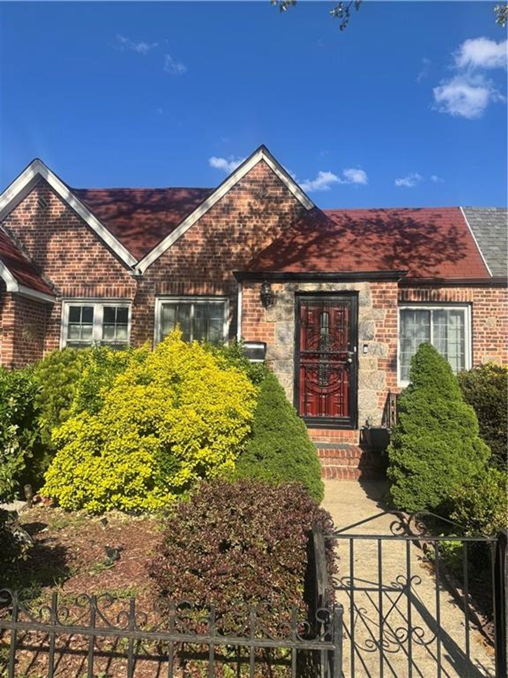 Photo of 1589 Schenectady Avenue, Brooklyn, NY 11234 (MLS # 500693)