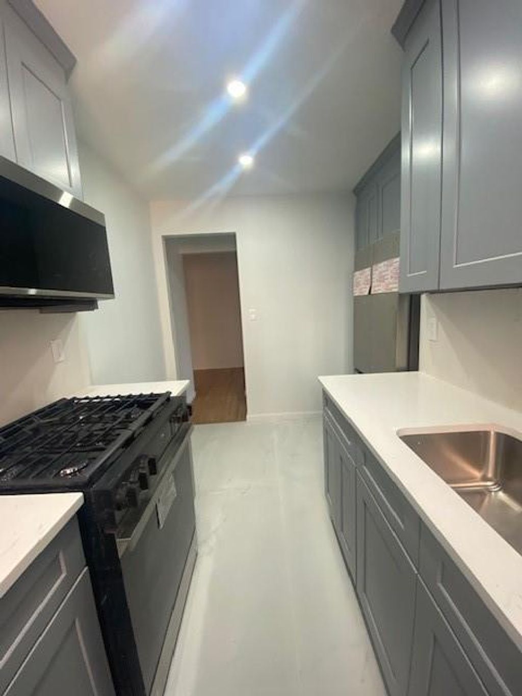 Photo of 2727 Ocean Parkway #C19, Brooklyn, NY 11235 (MLS # 500267)